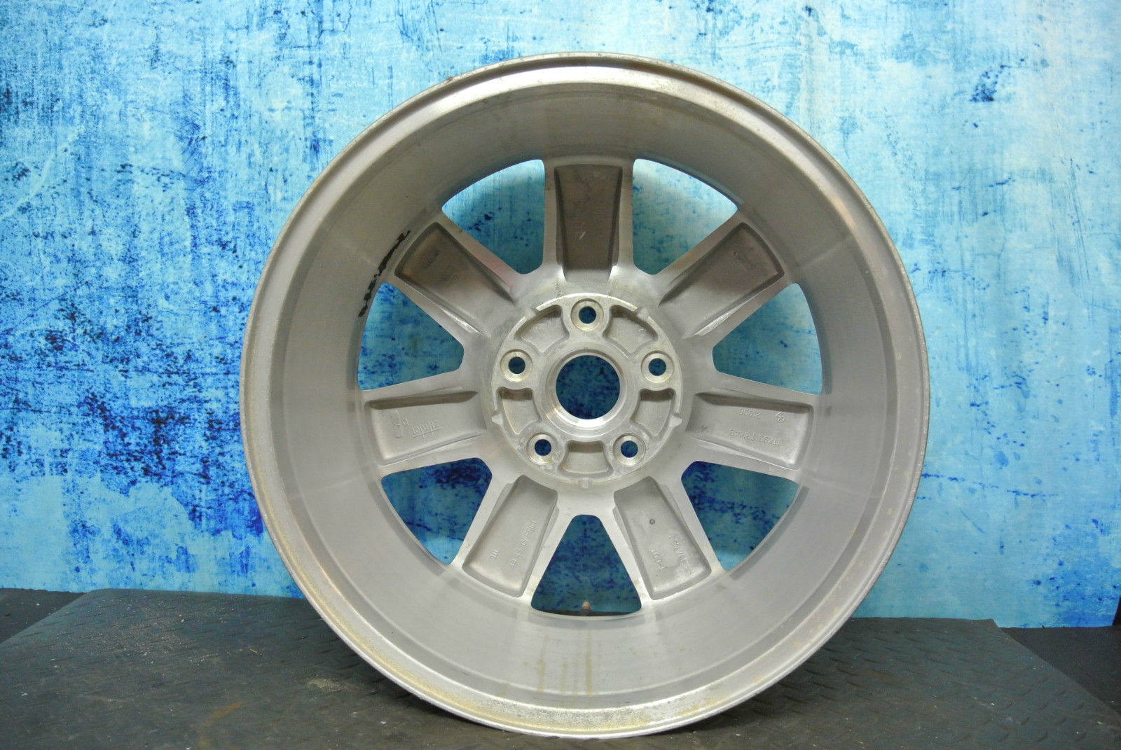 Jeep Wrangler Oem Rim Wheel Tk Trmaa