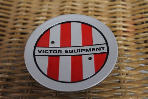 Victor-Equipment-Red-and-Silver-OEM-Center-Cap-C-E76-99867444-282502422817-3-1.jpg
