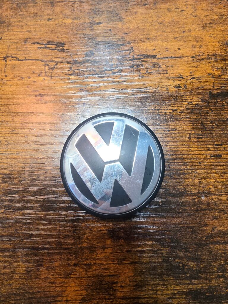 Volkswagen Beetle CC EOS Golf 2007-2019 OEM Center Cap 3B7601171