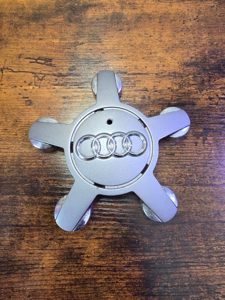 Audi Q5 S4 S5 S6 2007-2018 OEM Center Cap 4F0601165