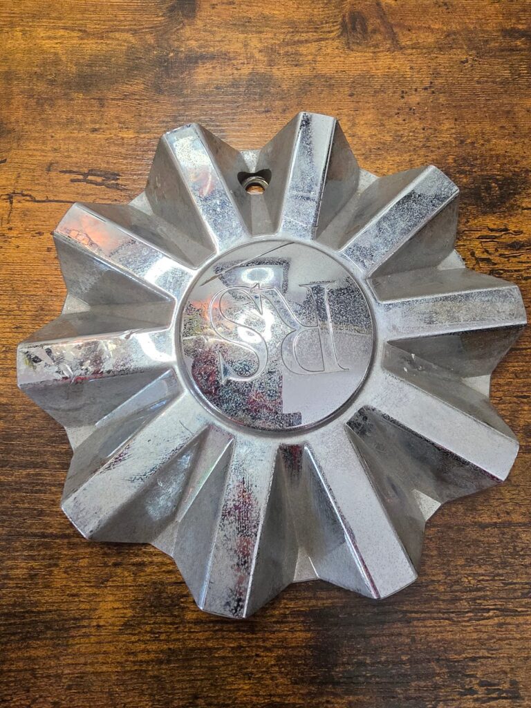 RS Chrome Aftermarket Center Cap CSRSW44B1P