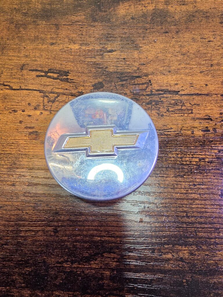 Chevrolet Cruze HHR Impala Malibu 2006-2013 OEM Center Cap 9594156