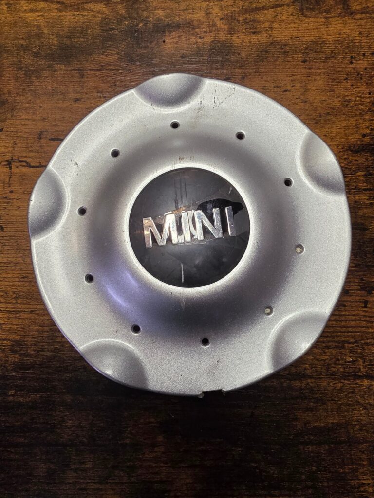 Mini Cooper Clubman 2007-2014 OEM Center Cap 6771212