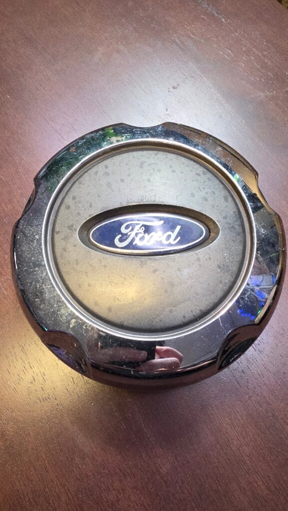 Ford Explorer 2002 03 04 2005 OEM Center Cap 1L241A096HA