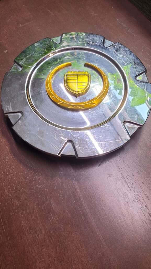Vogue Wheels Chrome And Gold Aftermarket Center Cap WCA273