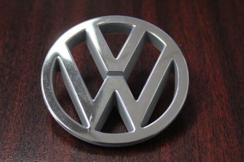 Volkswagen-Replacement-Emblem-Badge-Roundel-357853601-282865492166-2